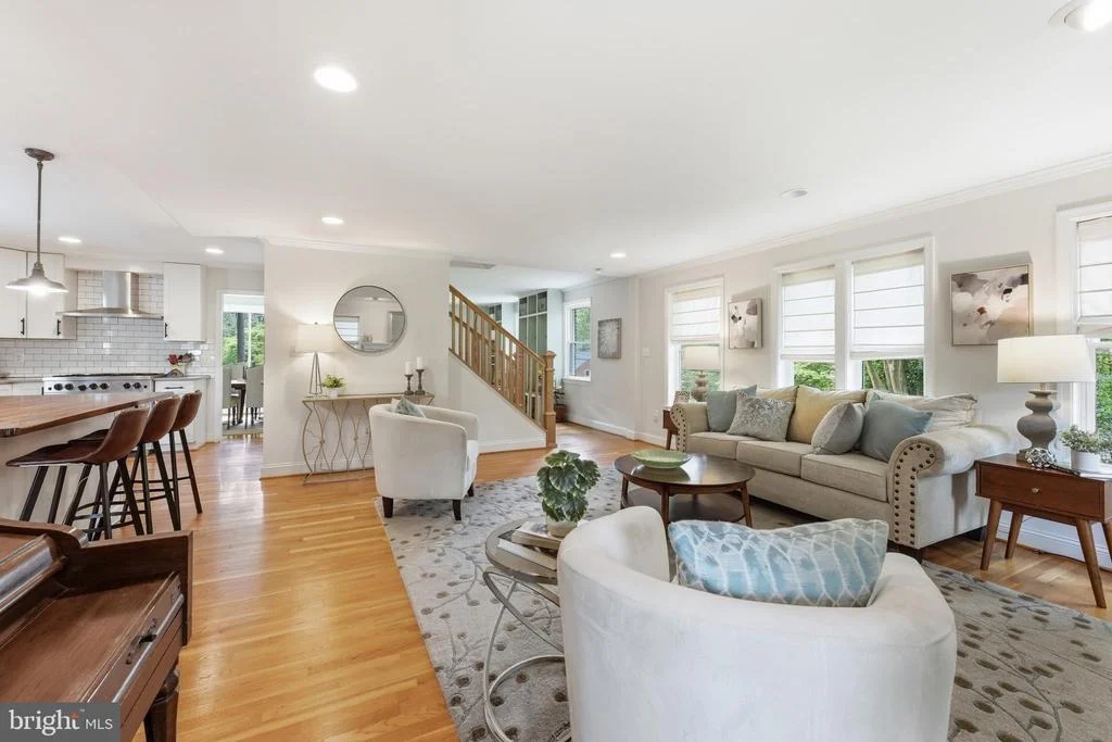 Photo of 1102 MEURILEE LANE