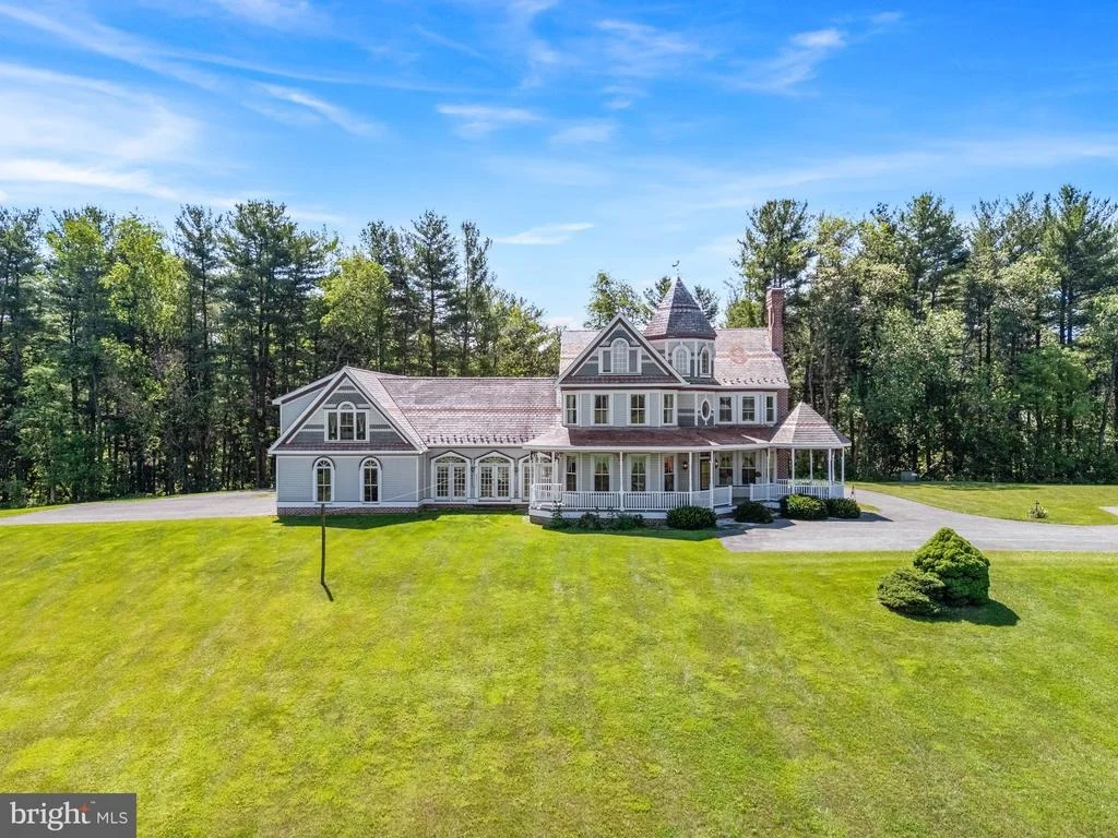 Photo of 12762 BARNETT DRIVE