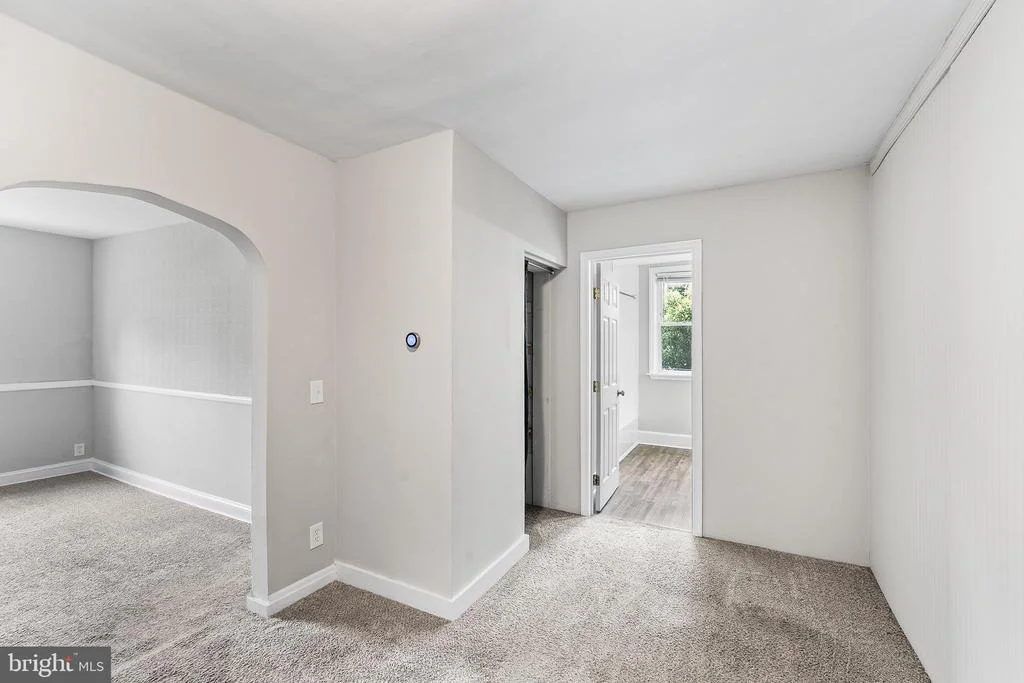 Photo of 14 GIBBONS BOULEVARD