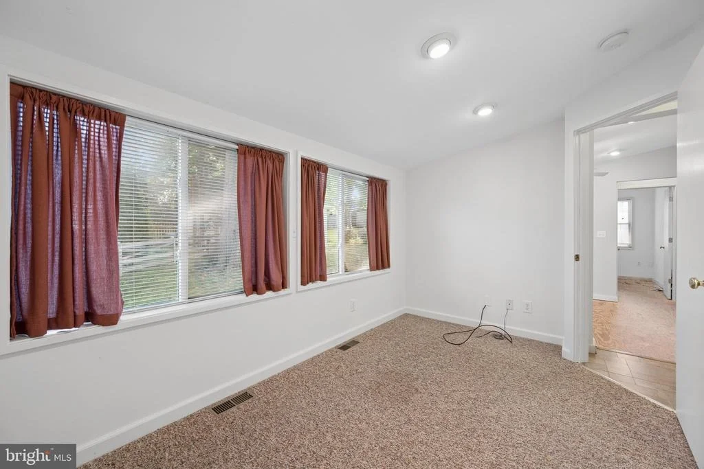 Photo of 12725 HOLDRIDGE ROAD
