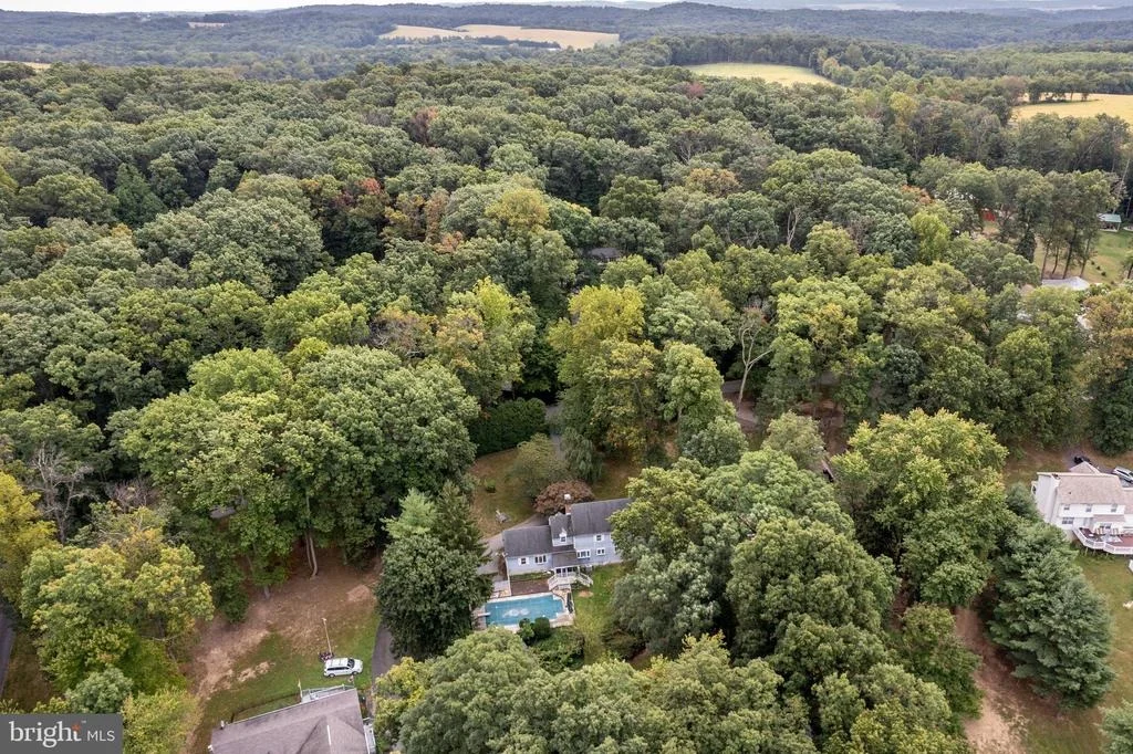 Photo of 228 LEPPO ROAD