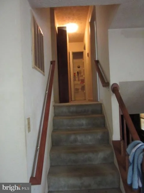 Photo of 2162 COLLINGWOOD LANE
