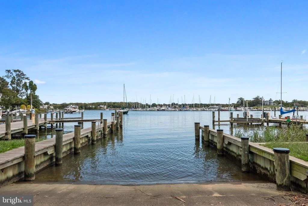 Photo of 621 HARBOR DRIVE