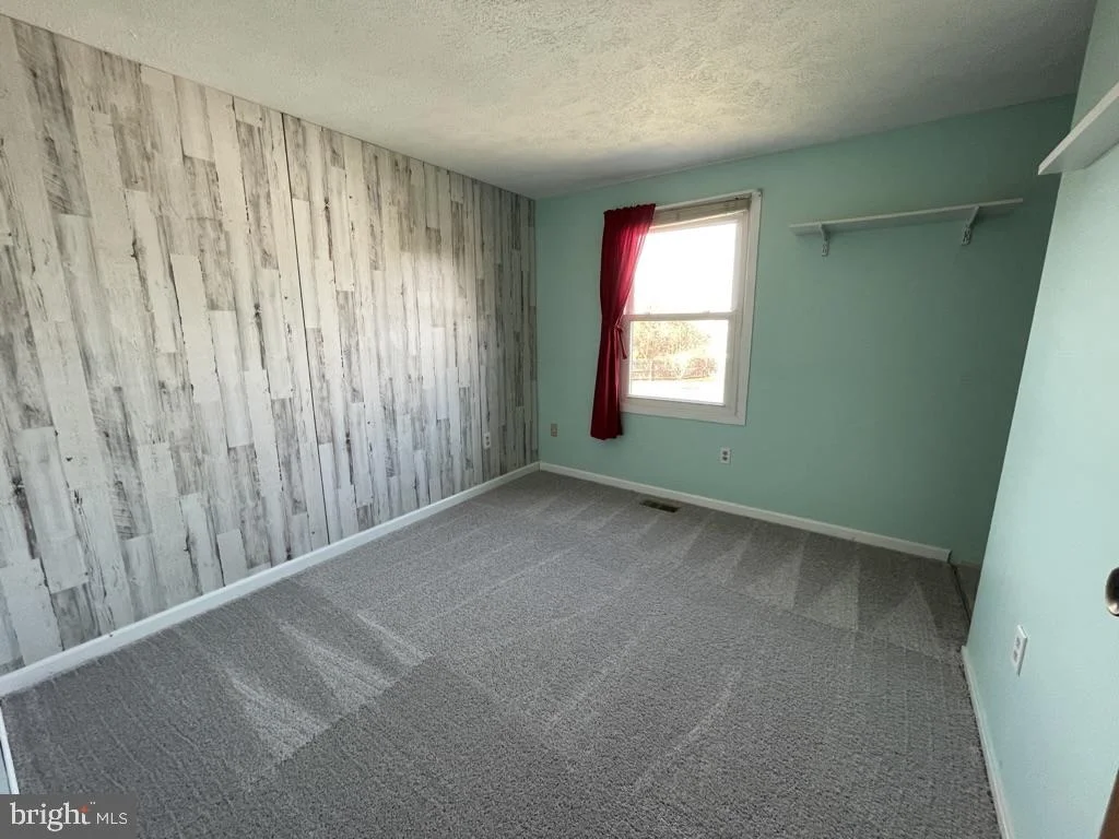 Photo of 1341 BUTTERFLY LANE