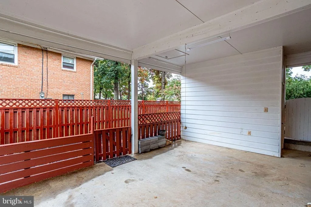 Photo of 3927 FOREST GROVE DRIVE