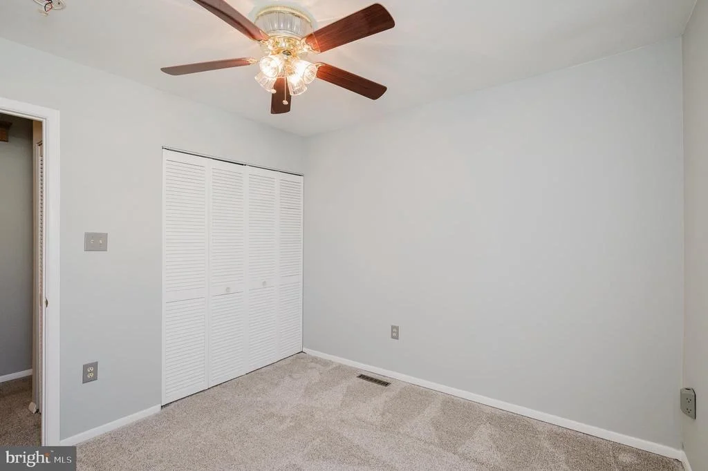 Photo of 406 LABURNUM ROAD