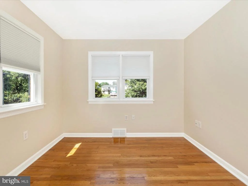 Photo of 1112 2ND AVENUE