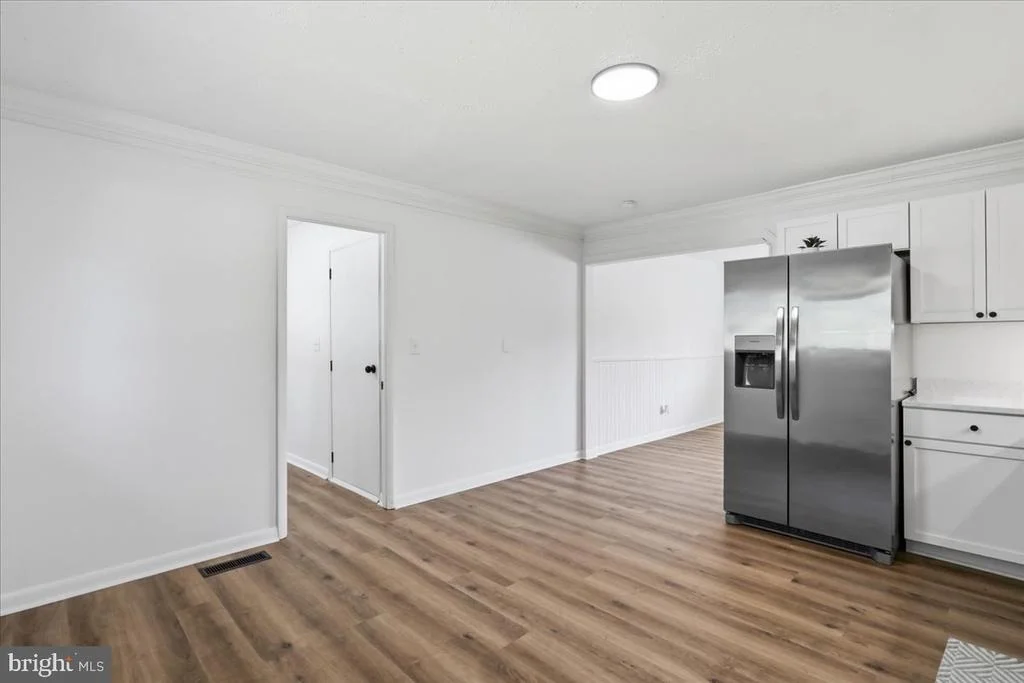 Photo of 1405 OUTER DRIVE