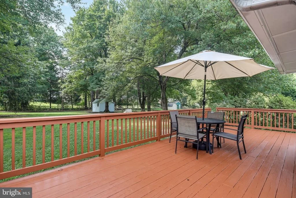 Photo of 10209 DONLEIGH DRIVE
