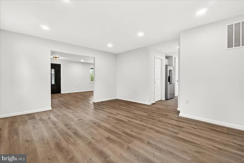 Photo of 629 WILSON PLACE