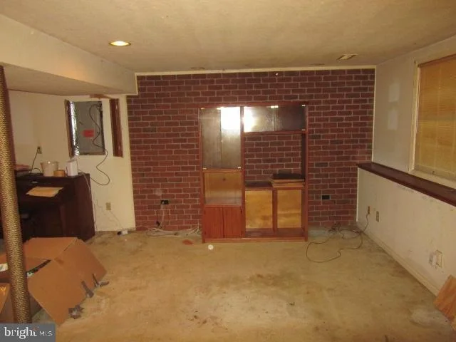 Photo of 2162 COLLINGWOOD LANE