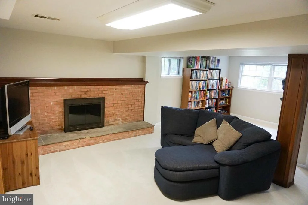 Photo of 6705 WALKER BRANCH DRIVE