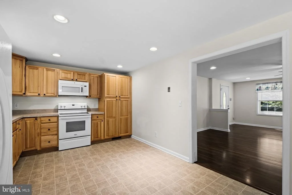 Photo of 23116 GILPIN POINT ROAD