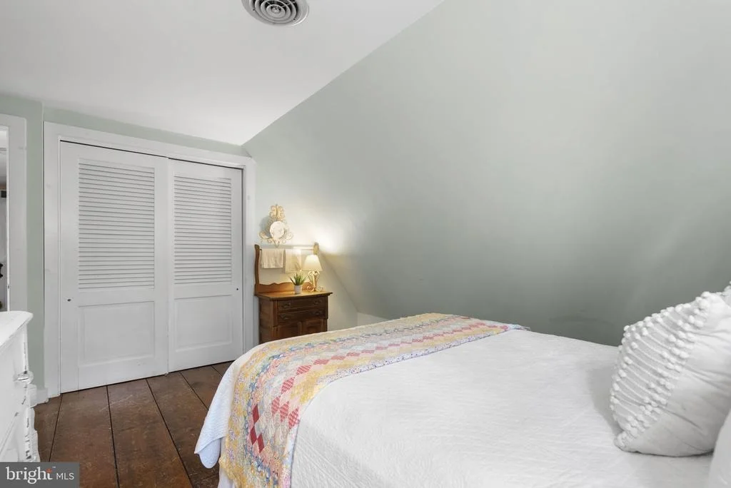 Photo of 22524 GRIFFITH DRIVE