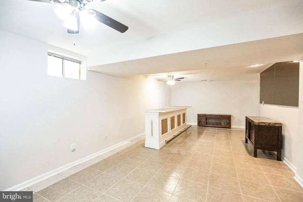 Photo of 10002 LINDLEY COURT