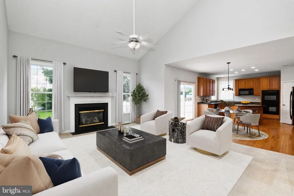 Photo of 457 UNIVERSITY DRIVE