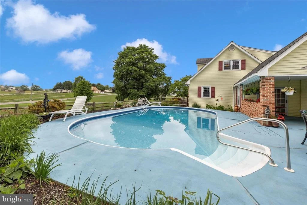 Photo of 11861 RENNER ROAD