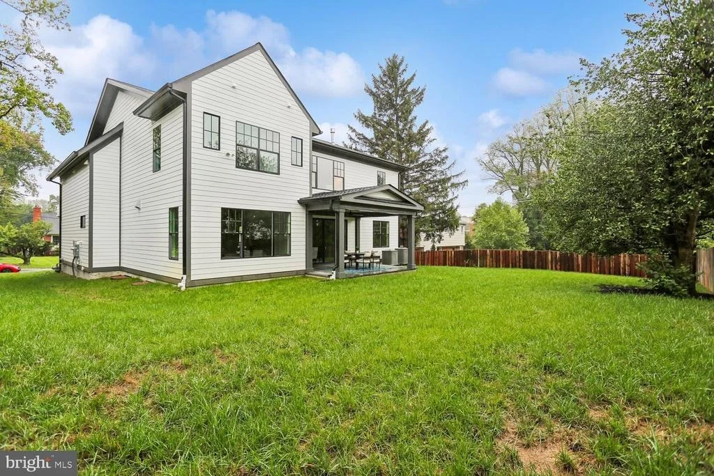 Photo of 6217 PLAINVIEW ROAD
