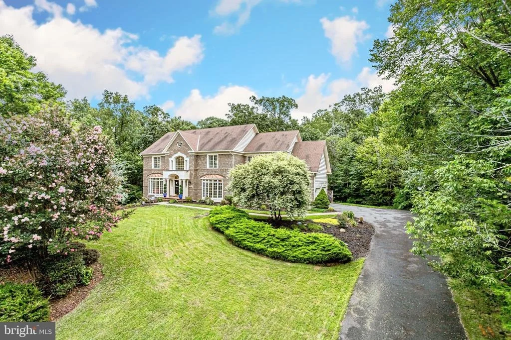 Photo of 12014 CREEKBEND DRIVE