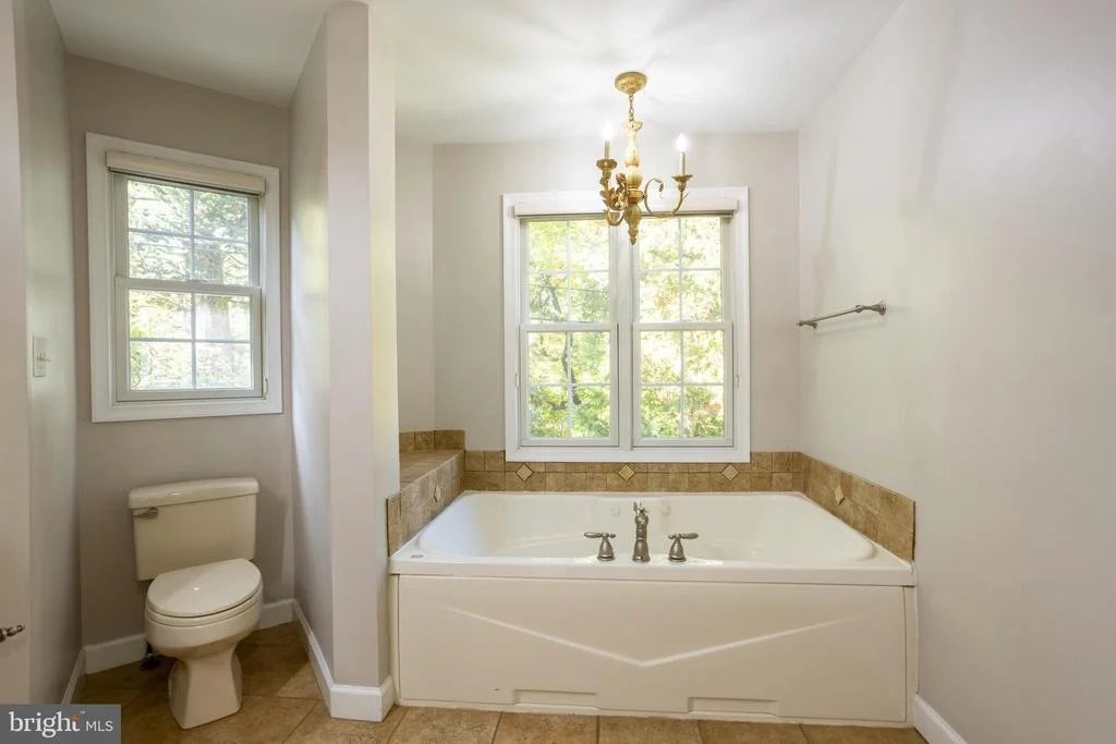 Photo of 3306 LABYRINTH ROAD