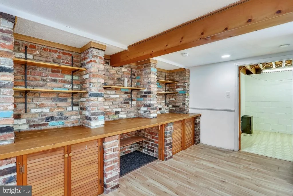 Photo of 24120 DOREEN DRIVE