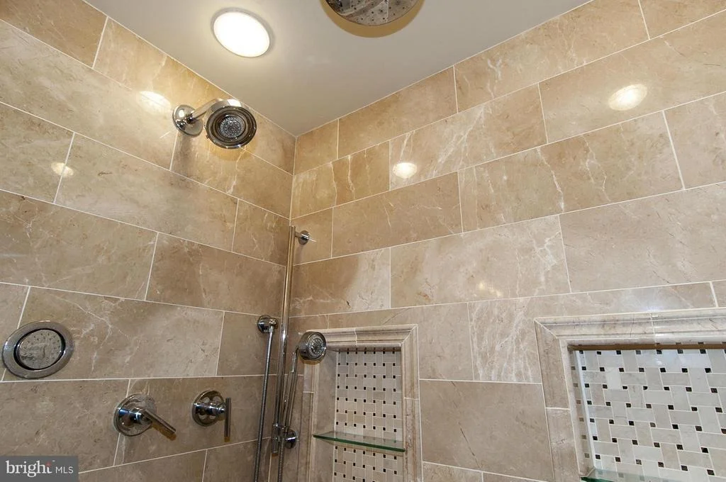 Photo of 6406 KRISTIN DRIVE