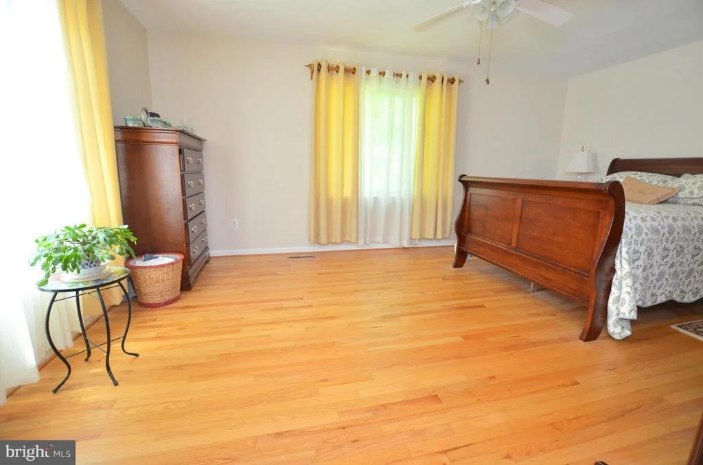 Photo of 8777 HUNT TRAIL