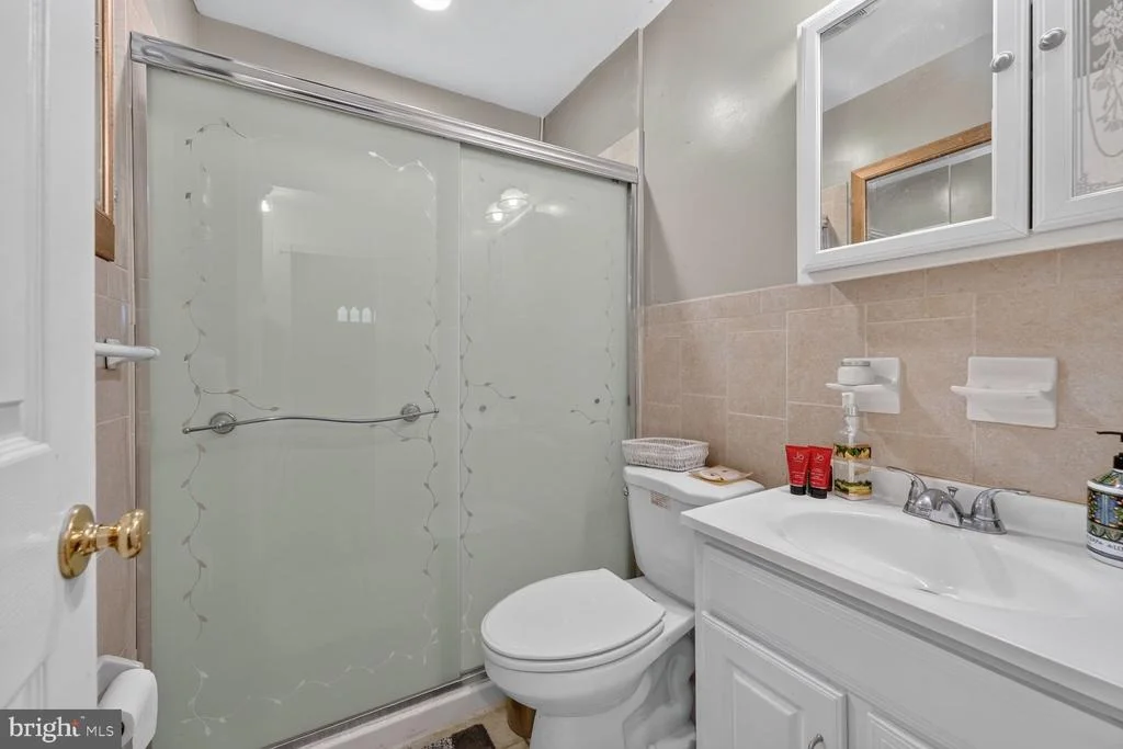 Photo of 5406 SPRING LANE
