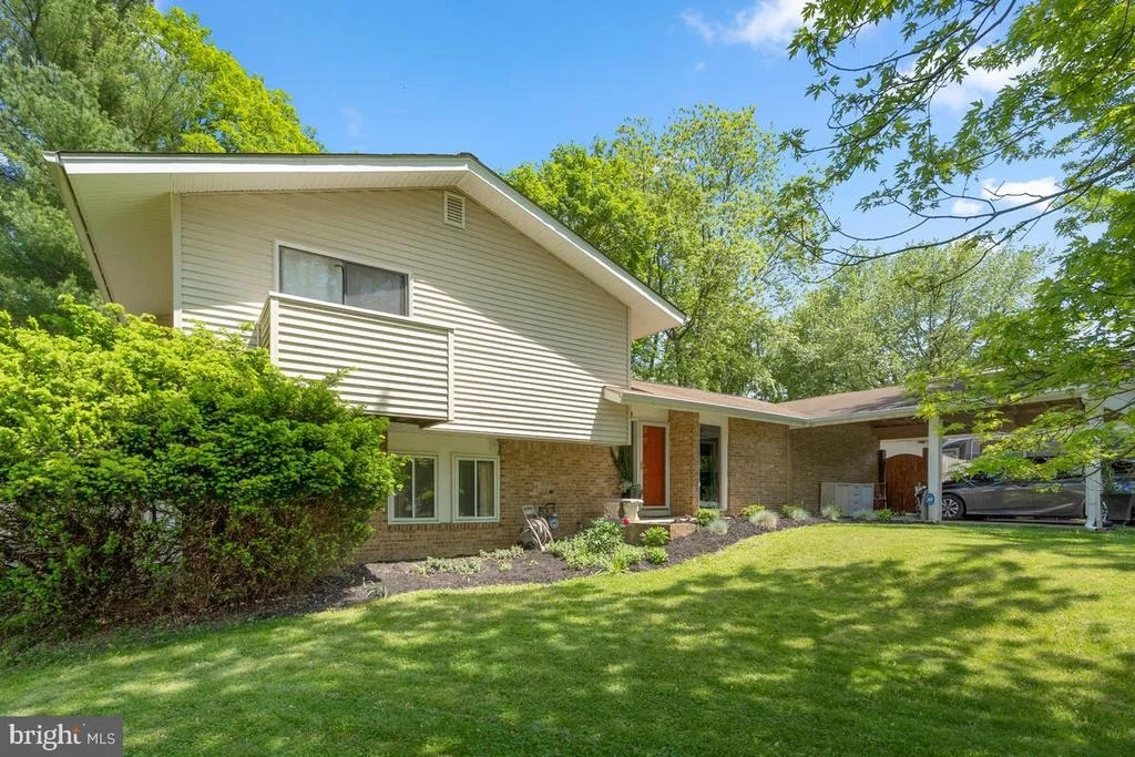 Photo of 18709 CONSIDINE DRIVE