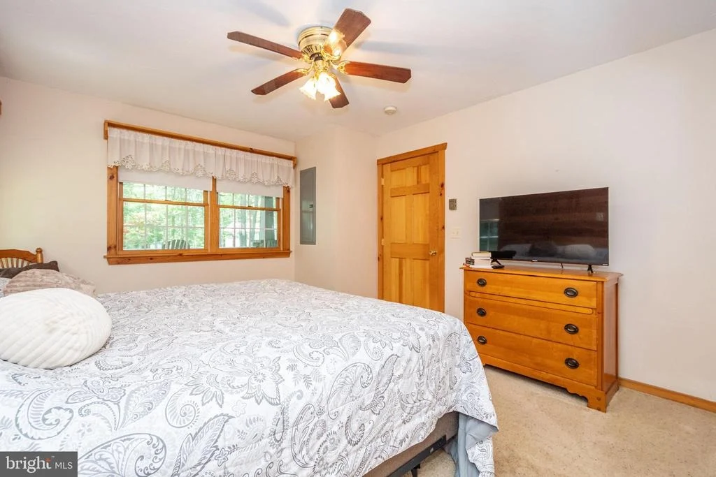 Photo of 302 OAK WAY ROAD