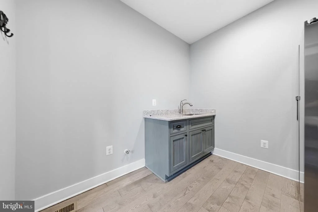Photo of 8108 MOJAVE COURT