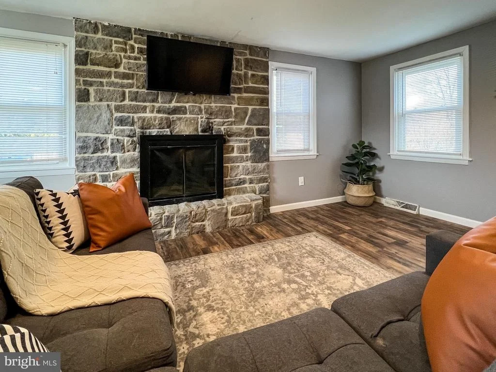 Photo of 18224 LAPPANS ROAD
