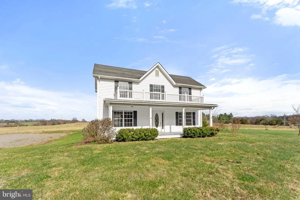 Photo of 18499 AUBURN ROAD
