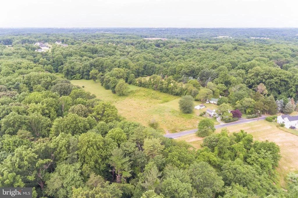 Photo of 401 BRYANTS NURSERY ROAD