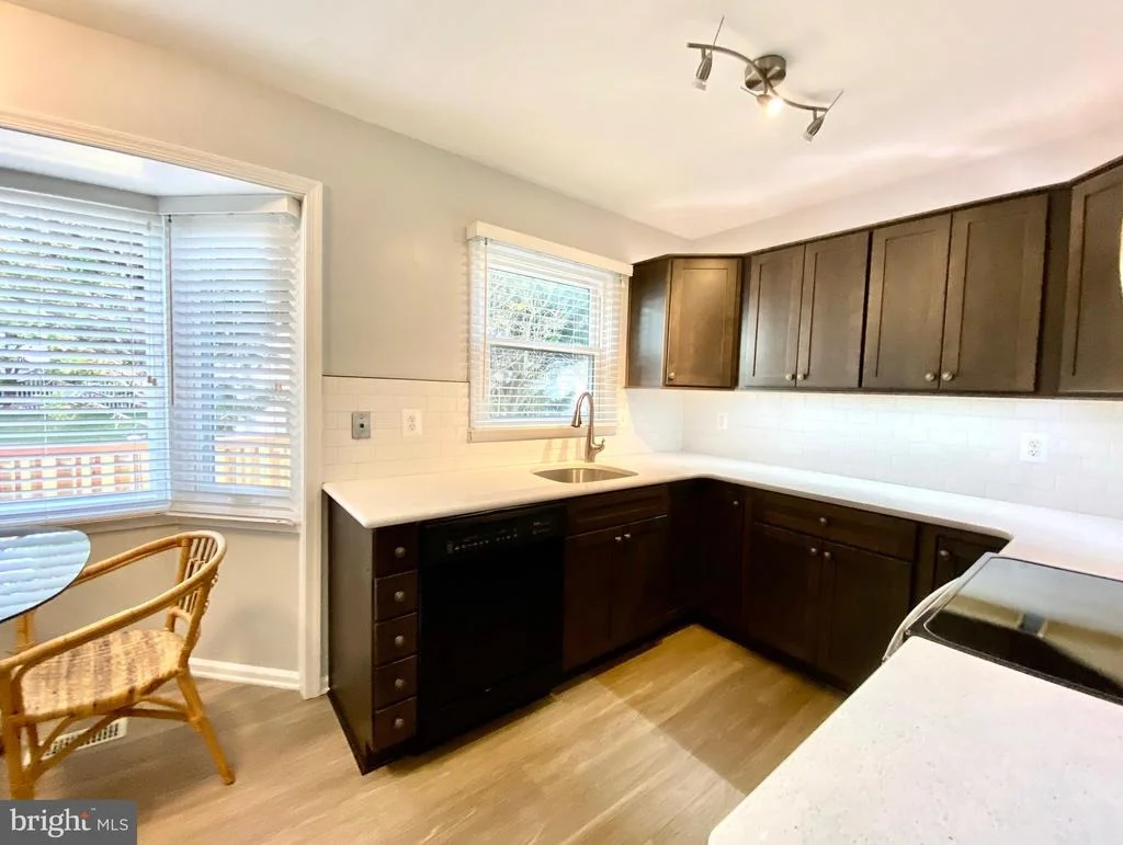 Photo of 14703 PONDSIDE DRIVE