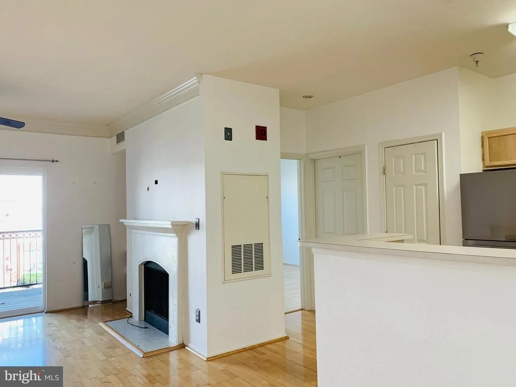 Photo of Unit 7211 at 1570 SPRING GATE DRIVE