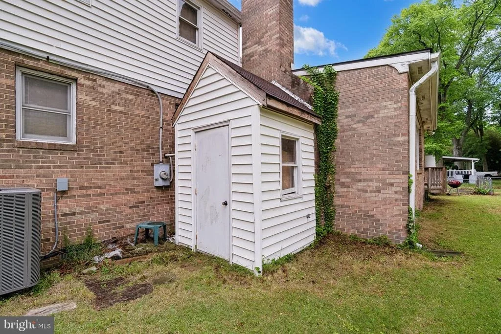 Photo of 6701 BIRCH LANE