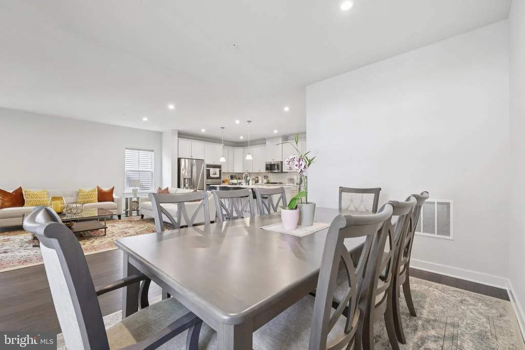 Photo of 6604 RIVER BIRCH ROAD