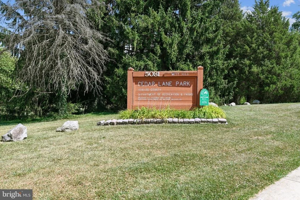 Photo of 8636 OPEN MEADOW WAY