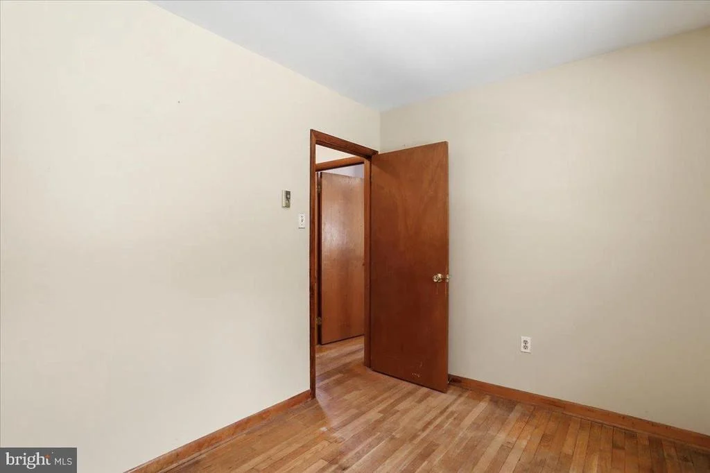 Photo of 1629 DAHLGREN ROAD