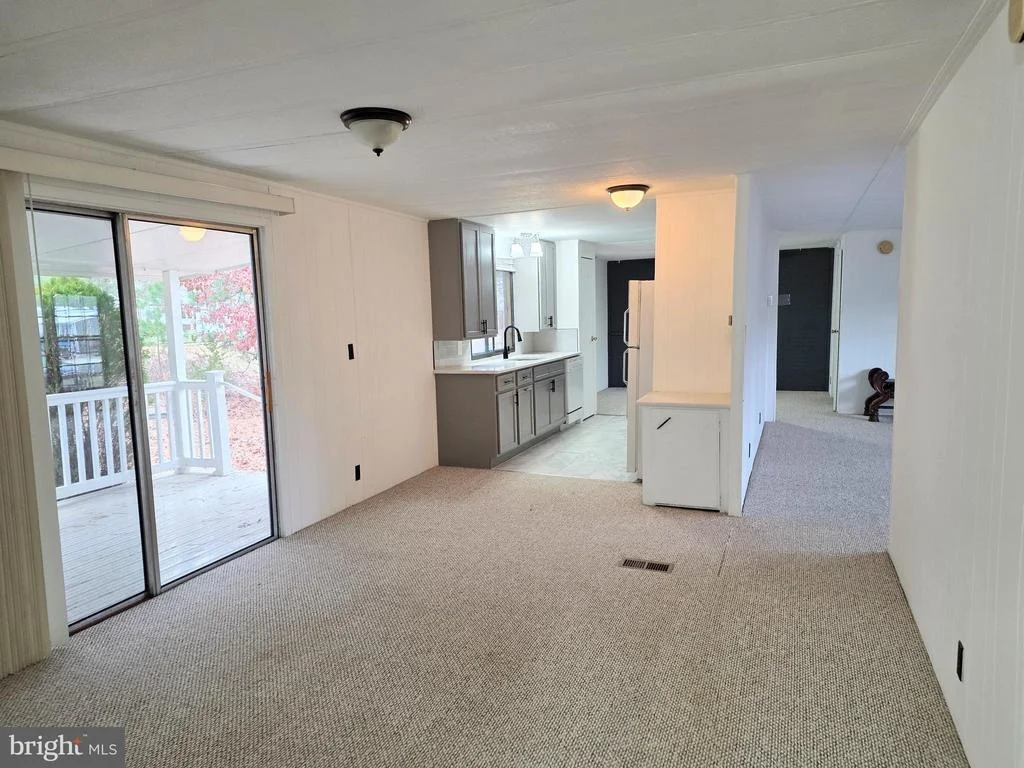 Photo of 5 SUSAN DRIVE