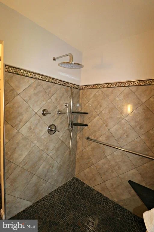 Photo of 1633 NORDIC HILL CIRCLE