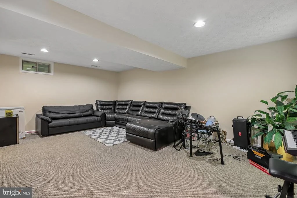 Photo of 9236 STREAM VIEW LANE