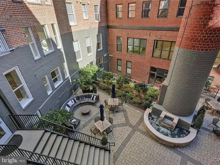 Photo of Unit PLA at 413 STUART CIRCLE