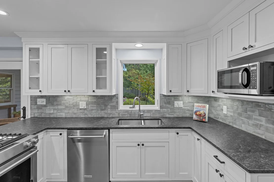 Photo of 2611 OGLETON ROAD