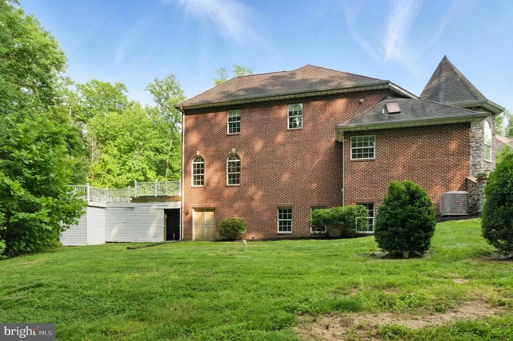 Photo of 1002 COVINGTON WAY