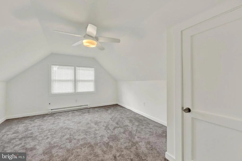 Photo of 634 LONGVIEW