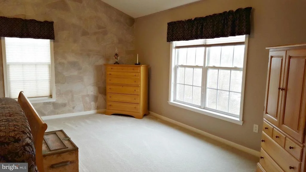 Photo of 1737 CASTLE ROCK ROAD