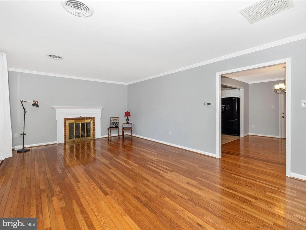 Photo of 7 FAIRVIEW AVENUE