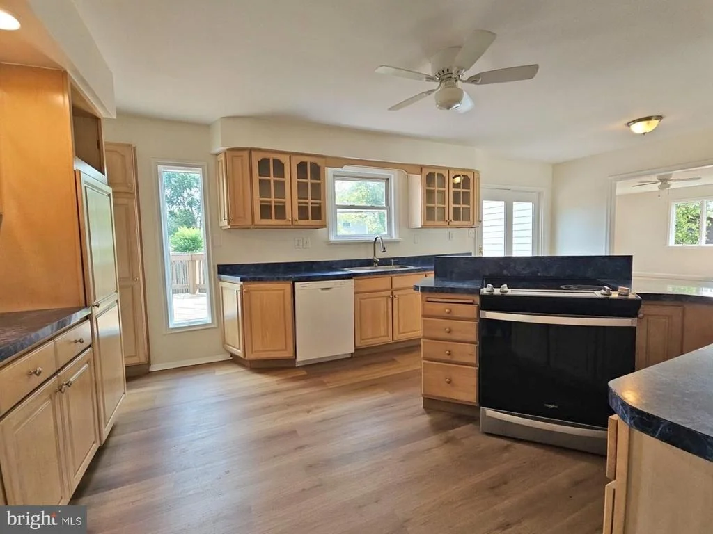 Photo of 82 HARVARD ROAD
